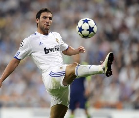 开云体育世界杯-面具下的火焰，孙兴慜如何用沉默点燃韩国足球的黎明