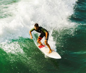 世界杯2026-上海队节奏掌控尼克斯，当东方智慧在NBA季后赛绽放