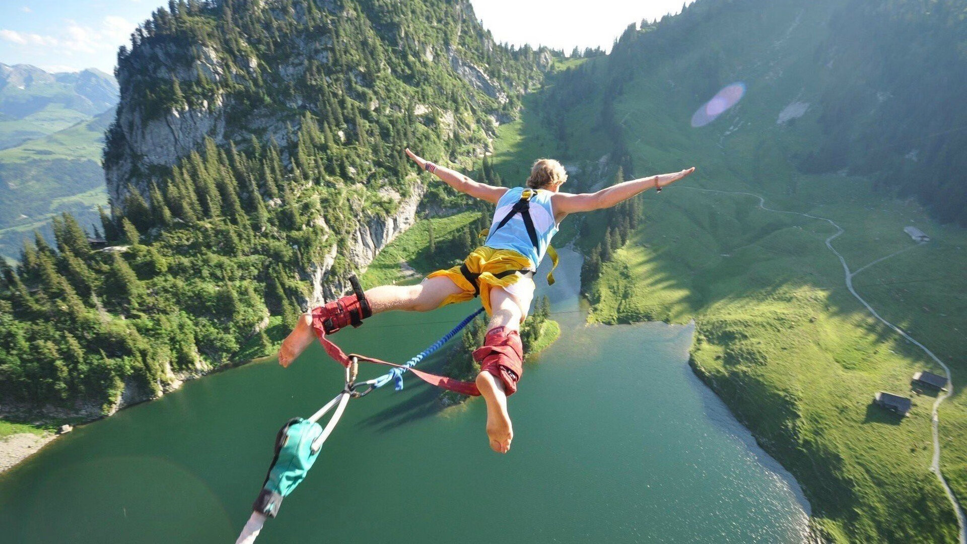 东契奇数据全面爆炸，76人节奏掌控骑士，现代篮球的战术博弈与数据迷思