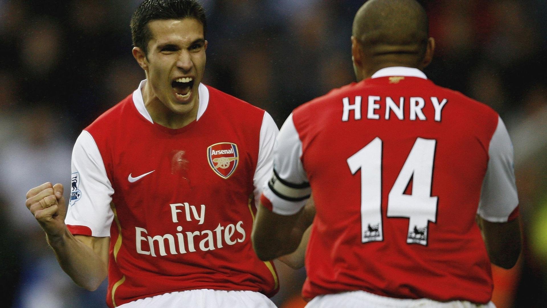 F1新赛季揭幕战与骑士横扫开拓者，速度与统治力的双重奏鸣