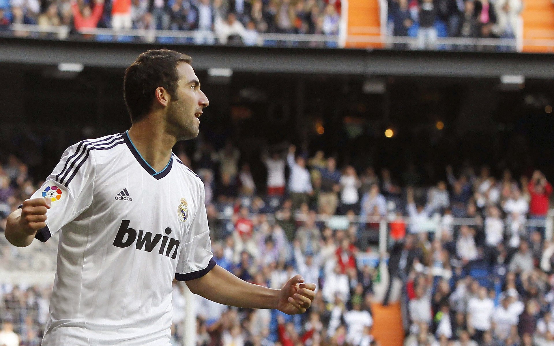 福登末节接管比赛，秘鲁冲垮智利，当接管成为一场集体幻觉